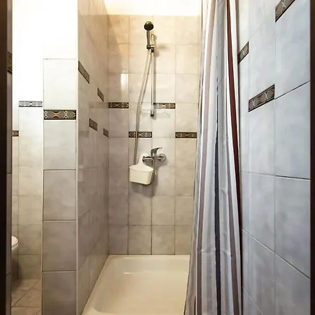 Hortensjowy Zakatek Goscinne Леба