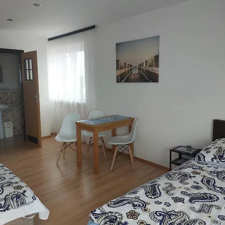 Проживание в семье Hortensjowy Zakatek Goscinne