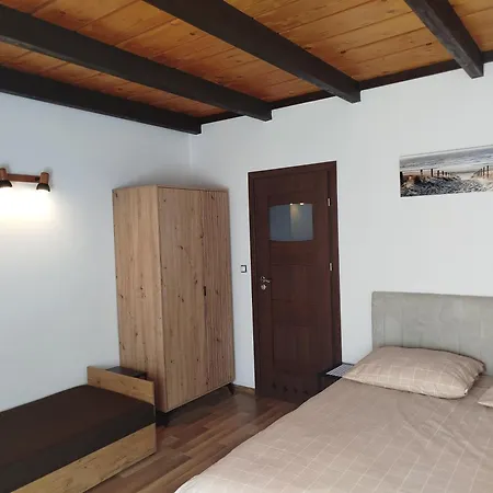 Hortensjowy Zakatek Goscinne Проживание в семье Леба