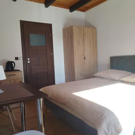 Hortensjowy Zakatek Goscinne Quarto em Acomodações Particulares *