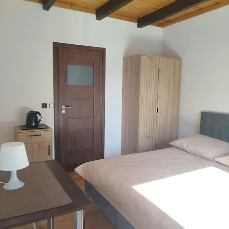 Проживание в семье Hortensjowy Zakatek Goscinne Леба