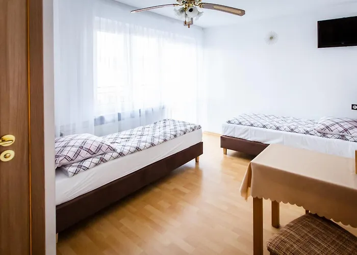 Hortensjowy Zakatek Goscinne Homestay szállás