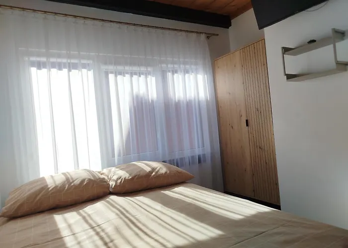 Hortensjowy Zakatek Goscinne Łeba